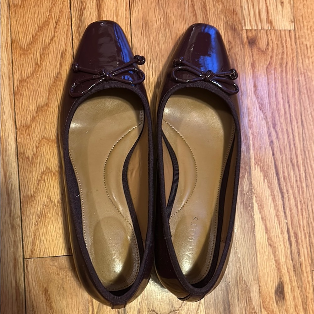 Women's Talbot’s Burgundy Ballet Flats